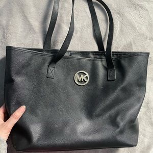 Michael Kors Tote